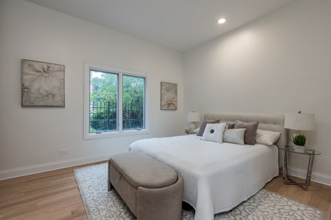 Tiny photo for 6723 N HARDING Avenue, Lincolnwood, IL 60712 (MLS # 12708495)