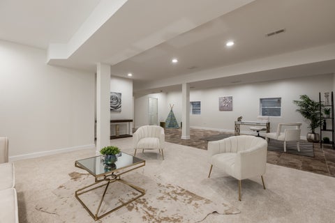 Tiny photo for 6723 N HARDING Avenue, Lincolnwood, IL 60712 (MLS # 12708495)