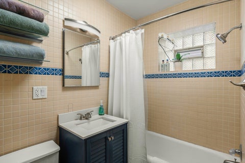 Tiny photo for 4247 Grove Avenue, Brookfield, IL 60513 (MLS # 12779810)