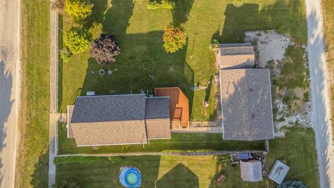 Tiny photo for 125 E Cleveland Street, Cullom, IL 60929 (MLS # 12470162)