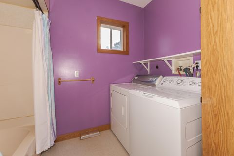 Tiny photo for 125 E Cleveland Street, Cullom, IL 60929 (MLS # 12470162)