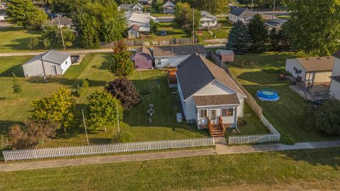 Tiny photo for 125 E Cleveland Street, Cullom, IL 60929 (MLS # 12470162)