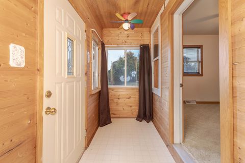 Tiny photo for 125 E Cleveland Street, Cullom, IL 60929 (MLS # 12470162)