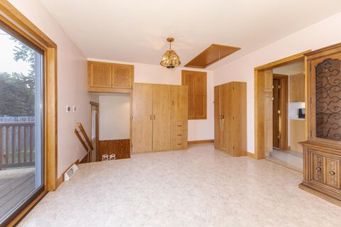 Tiny photo for 125 E Cleveland Street, Cullom, IL 60929 (MLS # 12470162)