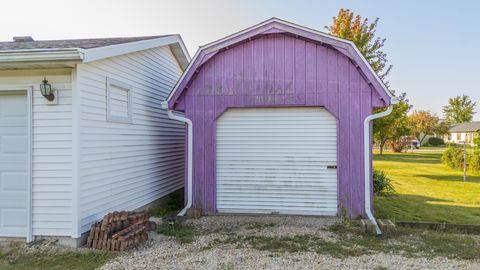 Tiny photo for 125 E Cleveland Street, Cullom, IL 60929 (MLS # 12470162)