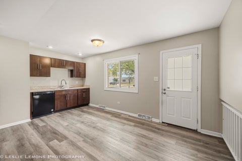 Tiny photo for 16388 Terry Lane, Oak Forest, IL 60452 (MLS # 12685734)