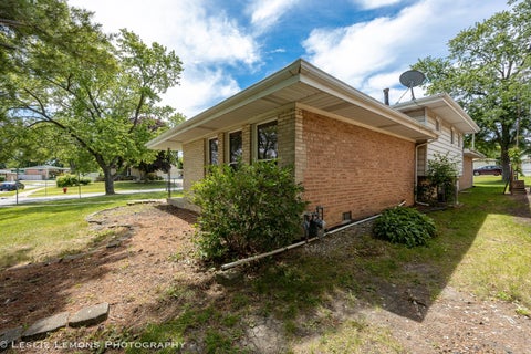 Tiny photo for 16388 Terry Lane, Oak Forest, IL 60452 (MLS # 12685734)