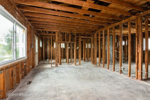 Tiny photo for 1180 Apple Street, Hoffman Estates, IL 60169 (MLS # 12371973)