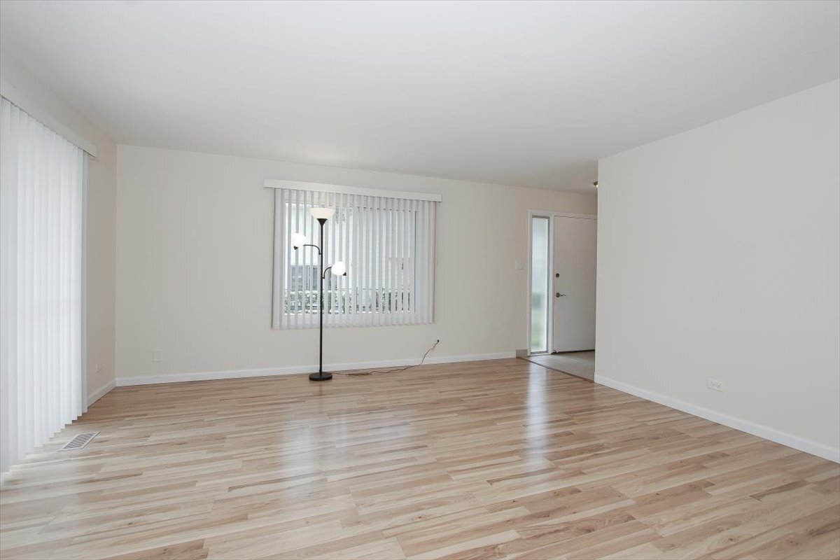 1010 Glastonbury Lane