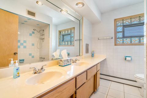Tiny photo for 10036 S Kolin Avenue, Oak Lawn, IL 60453 (MLS # 12487763)