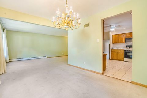 Tiny photo for 10036 S Kolin Avenue, Oak Lawn, IL 60453 (MLS # 12487763)