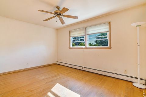 Tiny photo for 10036 S Kolin Avenue, Oak Lawn, IL 60453 (MLS # 12487763)