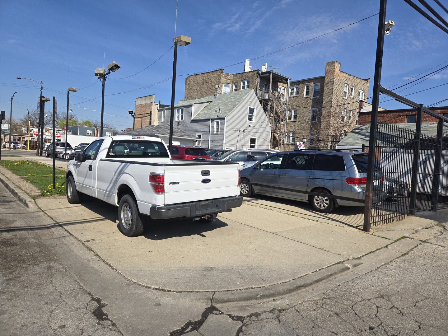 2035 N Cicero Avenue