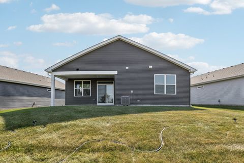 Tiny photo for 1270 Wild Tulip Circle, Bartlett, IL 60103 (MLS # 12536042)