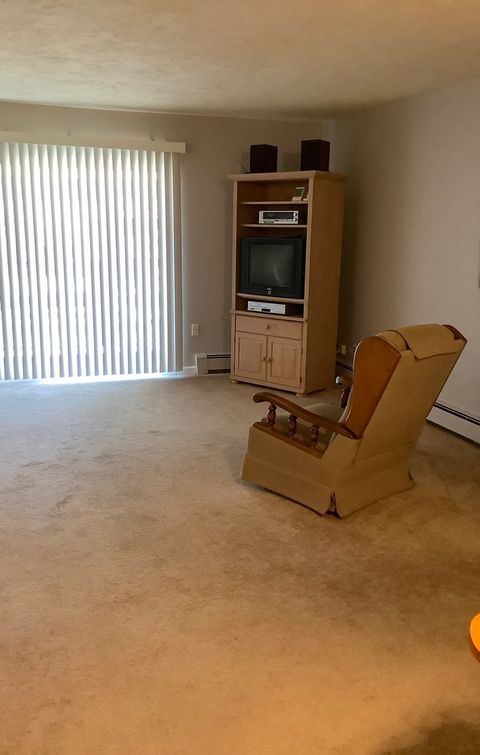 Tiny photo for 5723 129th Street #7E, Crestwood, IL 60418 (MLS # 12497911)