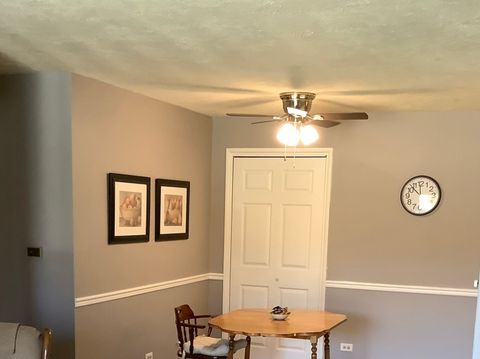 Tiny photo for 5723 129th Street #7E, Crestwood, IL 60418 (MLS # 12497911)