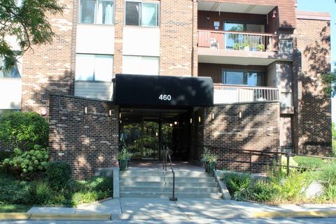 A home in Glen Ellyn