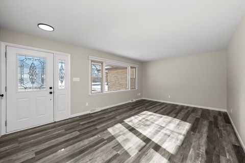 Tiny photo for 225 E Francis Road, New Lenox, IL 60451 (MLS # 12548034)