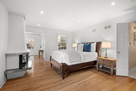 Tiny photo for 2836 Blackhawk Road, Wilmette, IL 60091 (MLS # 12584824)