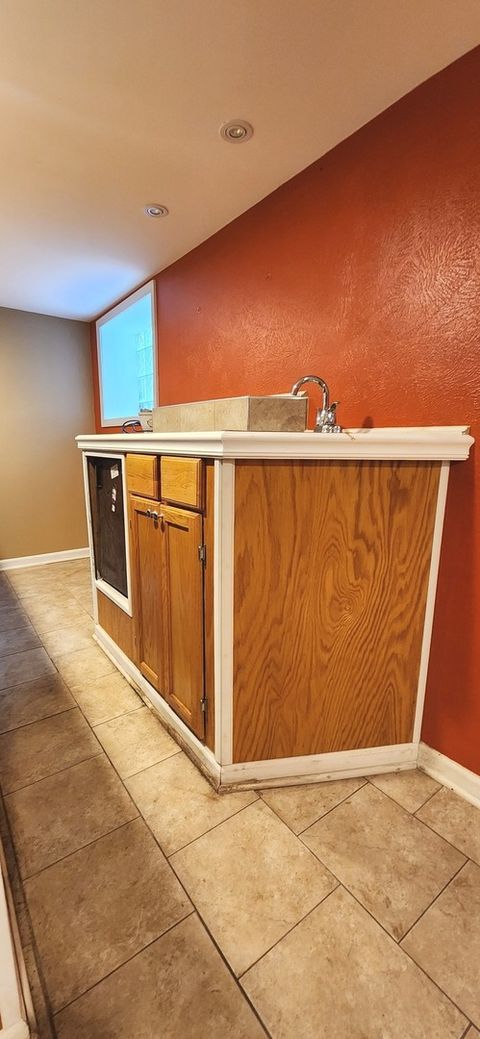 Tiny photo for 7227 S Bennett Avenue, Chicago, IL 60649 (MLS # 12370514)