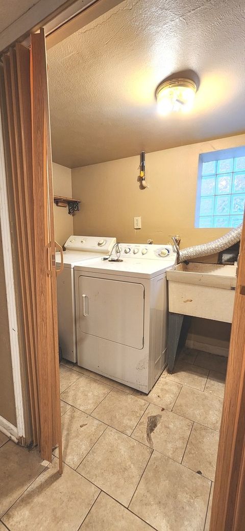 Tiny photo for 7227 S Bennett Avenue, Chicago, IL 60649 (MLS # 12370514)