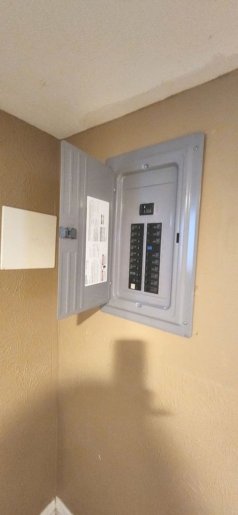 Tiny photo for 7227 S Bennett Avenue, Chicago, IL 60649 (MLS # 12370514)