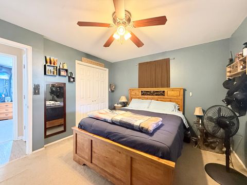 Tiny photo for 1413 Mckinley Street S, Harrisburg, IL 62946 (MLS # 12564254)