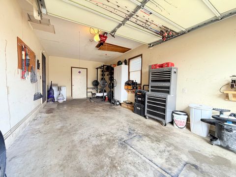 Tiny photo for 1413 Mckinley Street S, Harrisburg, IL 62946 (MLS # 12564254)