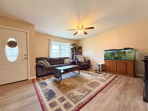 Tiny photo for 1413 Mckinley Street S, Harrisburg, IL 62946 (MLS # 12564254)