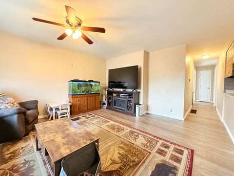 Tiny photo for 1413 Mckinley Street S, Harrisburg, IL 62946 (MLS # 12564254)