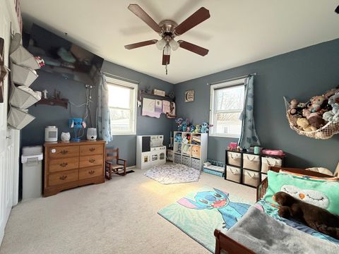 Tiny photo for 1413 Mckinley Street S, Harrisburg, IL 62946 (MLS # 12564254)