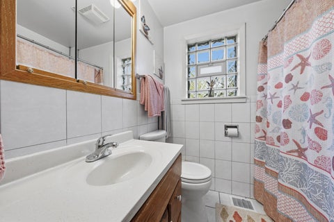 Tiny photo for 620 E MAPLE Street, Lombard, IL 60148 (MLS # 12792437)