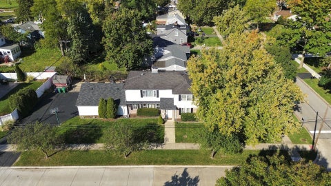Tiny photo for 620 E MAPLE Street, Lombard, IL 60148 (MLS # 12792437)