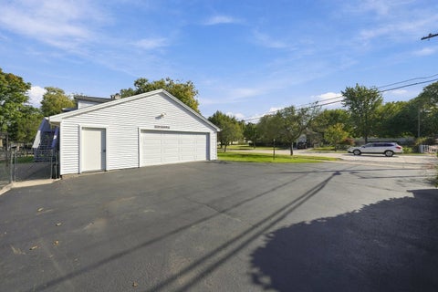 Tiny photo for 620 E MAPLE Street, Lombard, IL 60148 (MLS # 12792437)