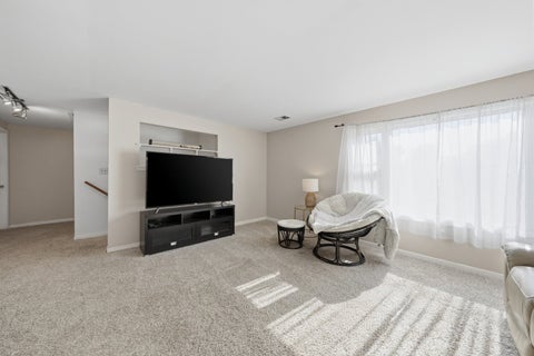 Tiny photo for 620 E MAPLE Street, Lombard, IL 60148 (MLS # 12792437)