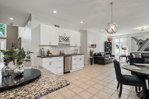 Tiny photo for 986 E Red Oak Street, Addison, IL 60101 (MLS # 12650369)