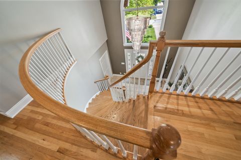 Tiny photo for 986 E Red Oak Street, Addison, IL 60101 (MLS # 12650369)