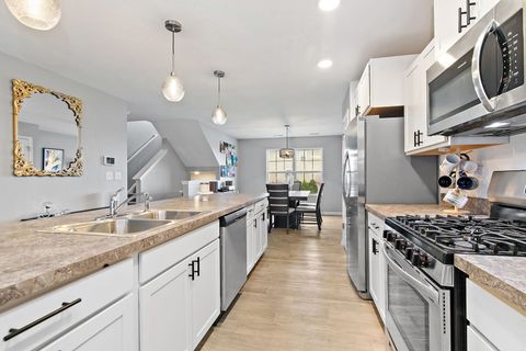 Tiny photo for 2387 Alison Avenue, Pingree Grove, IL 60140 (MLS # 12619989)