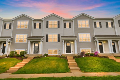 Photo of 2387 Alison Avenue, Pingree Grove, IL 60140 (MLS # 12619989)