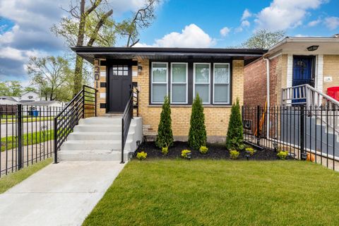Photo of Chicago, IL 60636 (MLS # 12635844)