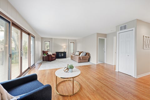 Tiny photo for 267 Holly Lane, Elk Grove Village, IL 60007 (MLS # 12766676)