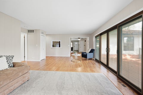 Tiny photo for 267 Holly Lane, Elk Grove Village, IL 60007 (MLS # 12766676)