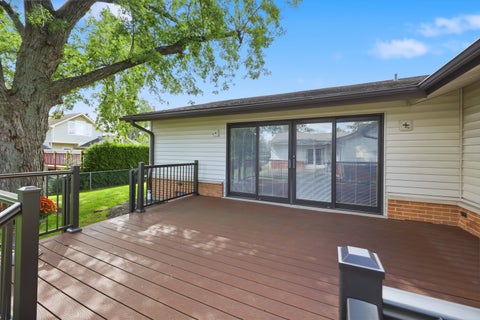 Tiny photo for 267 Holly Lane, Elk Grove Village, IL 60007 (MLS # 12766676)