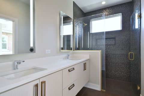 Tiny photo for 258 Addison Avenue, Elmhurst, IL 60126 (MLS # 12464430)