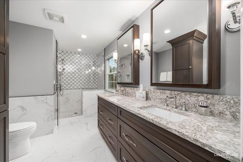 Tiny photo for 7 Falcon Ridge Court, Algonquin, IL 60102 (MLS # 12520879)