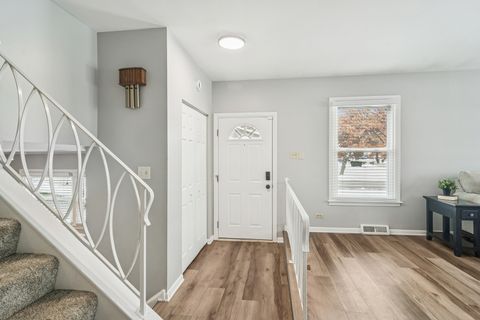 Tiny photo for 1115 E Orchard Street, Arlington Heights, IL 60005 (MLS # 12505383)