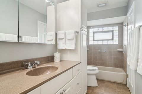 Tiny photo for 1115 E Orchard Street, Arlington Heights, IL 60005 (MLS # 12505383)