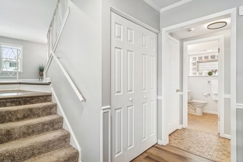 Tiny photo for 1115 E Orchard Street, Arlington Heights, IL 60005 (MLS # 12505383)