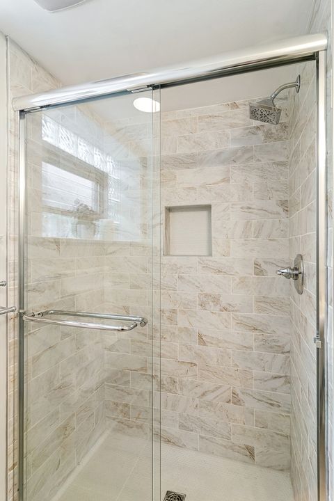 Tiny photo for 1115 E Orchard Street, Arlington Heights, IL 60005 (MLS # 12505383)