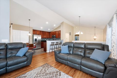 Tiny photo for 240 Devoe Drive, Oswego, IL 60543 (MLS # 12576266)